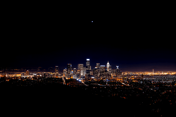 Los Angeles USA skyline at n